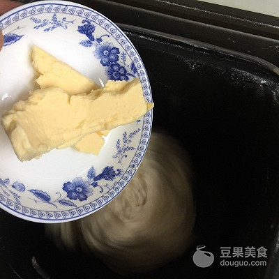 意大利羊角起酥面包,丹麦起酥牛角面包的做法