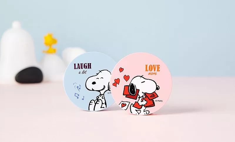 谈美妆｜超强阵容狗狗联名彩妆来袭，可爱到令人走不动路