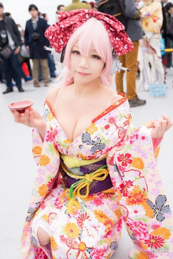 11区漫展C93海量萌妹COS图集黑丝御姐萝莉各种波涛胸涌！