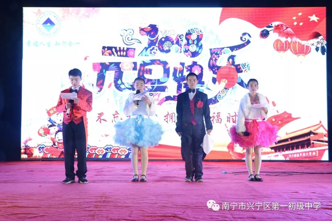 瀛︽牎涓嶅繕鍒濆績鐗㈣浣垮懡娲诲姩鎶ラ亾,涓嶅繕鍒濆績鏍″洯瑙嗛