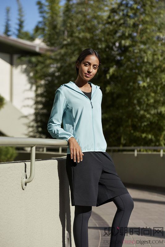 优衣库lifewear杂志哪里购买,时尚与科技服装