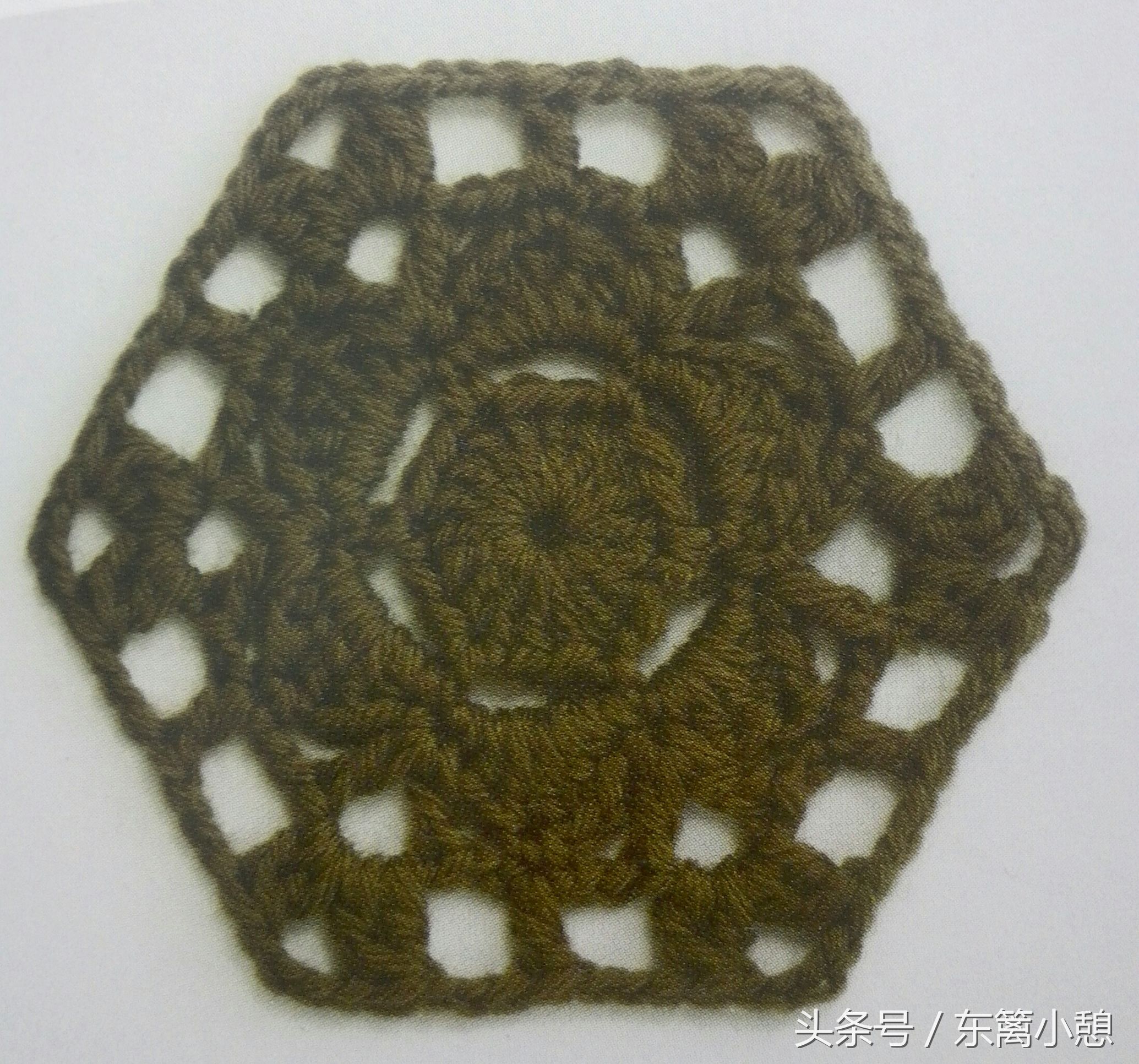 六边形花片钩针图解,钩针三角花样教程
