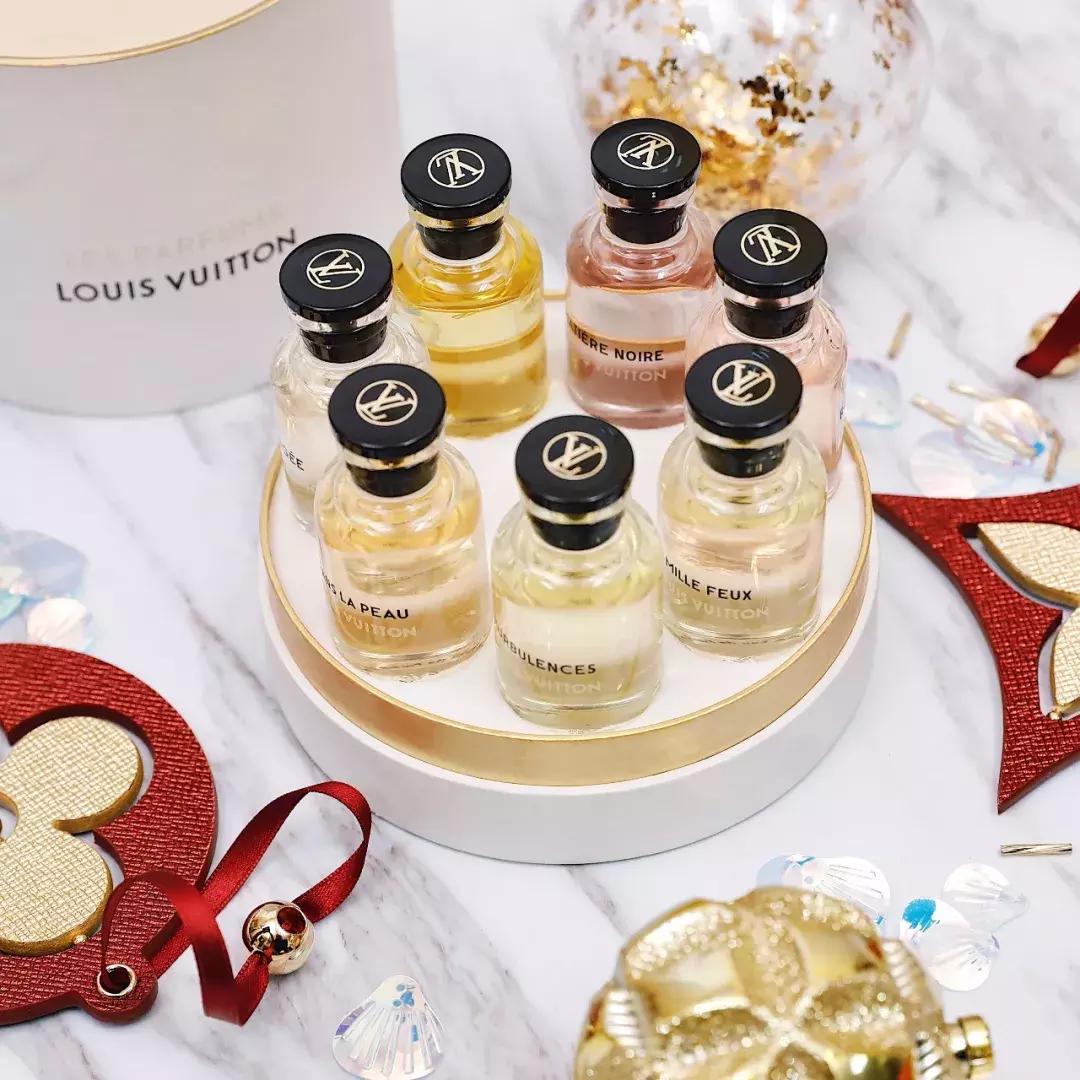 买三个lv包送什么,买lv三合一