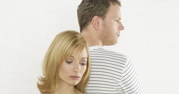 离婚结婚证丢了怎么离婚,法院起诉离婚一方不配合怎么办