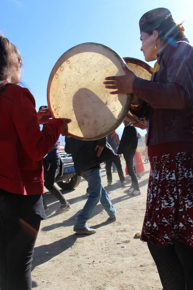 探秘帕米尔高原塔吉克族,帕米尔高原上的塔吉克族族人