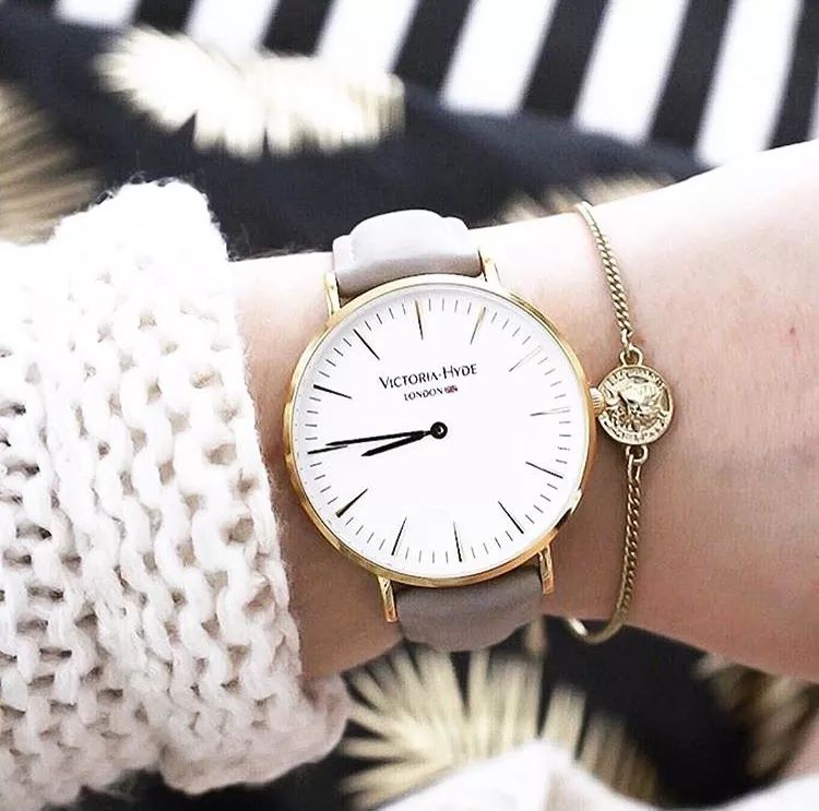 男士百搭手表便宜,1千元女士明星百搭防水手表