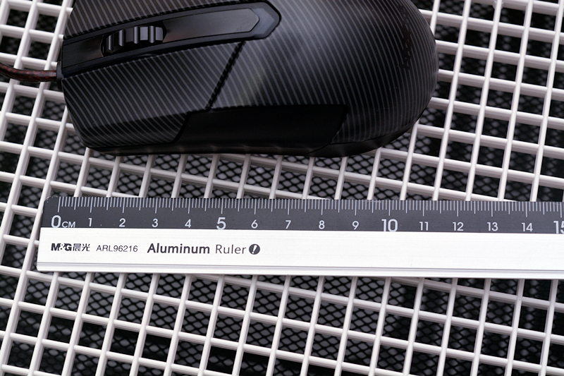 厉害了，鼠标也上“*火军**箱”，I-ROCKS锆Zr-60电竞鼠标开箱体验