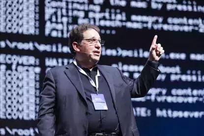 世界十大黑客化身数字诡影的顶级程序员（上）