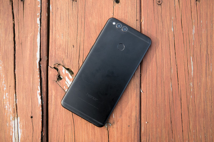 华为荣耀7X详细评测：个性化和功能化的完美结合