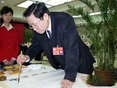 点评当代100书法家,评当代四大名著