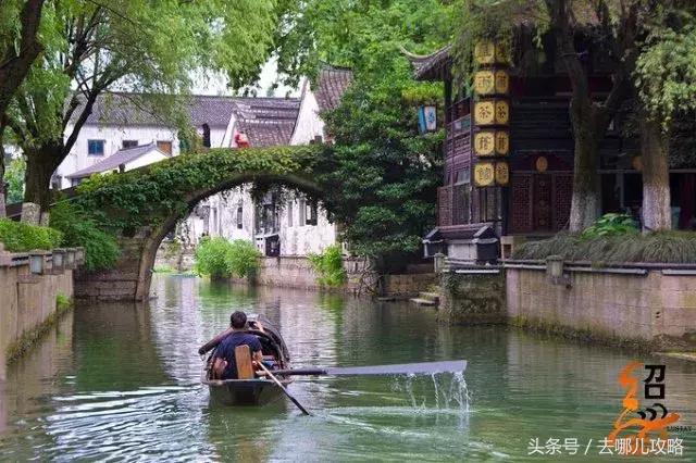 凤凰古城免费旅游攻略,凤凰古城游玩攻略一日游