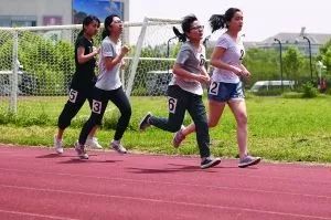 拿什么拯救万科,拿什么拯救实体女装