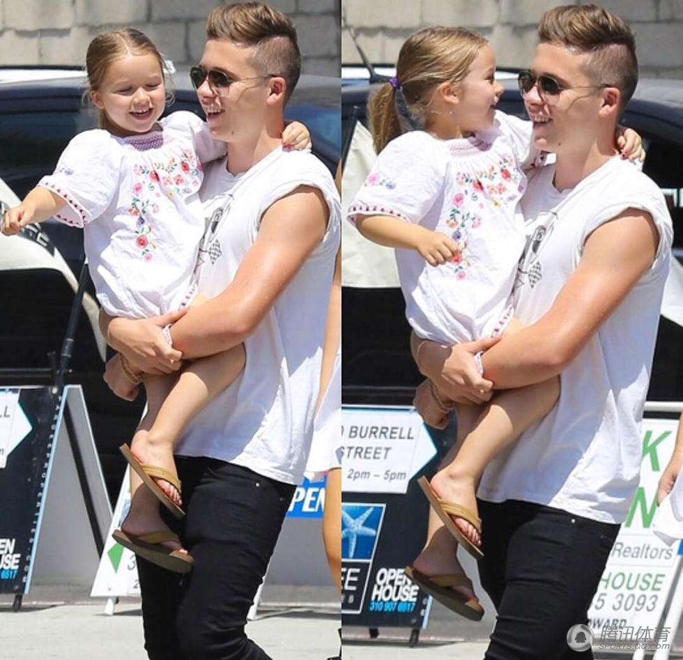 布鲁克林O型腿严重致身高成迷，妹妹小七可要负责到底