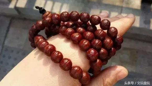 酸枣核与尼泊尔小凤眼的区别,尼泊尔凤眼与尼泊尔酸枣核的区别