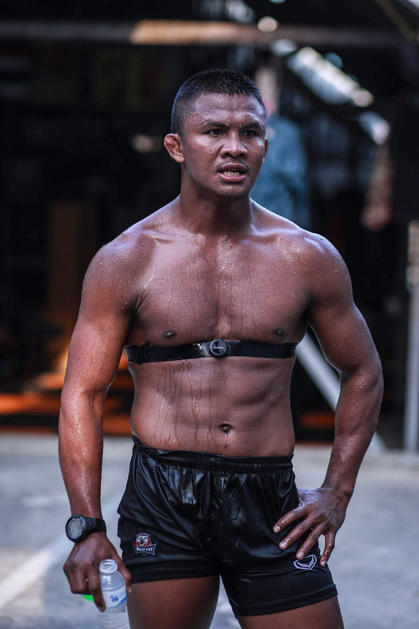 播求与一龙三番战现场直播,播求备战一龙训练