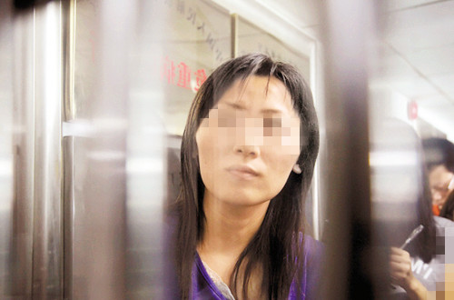 小孩腹泻脱水买什么药,1岁4个月宝宝腹泻脱水喝盐水