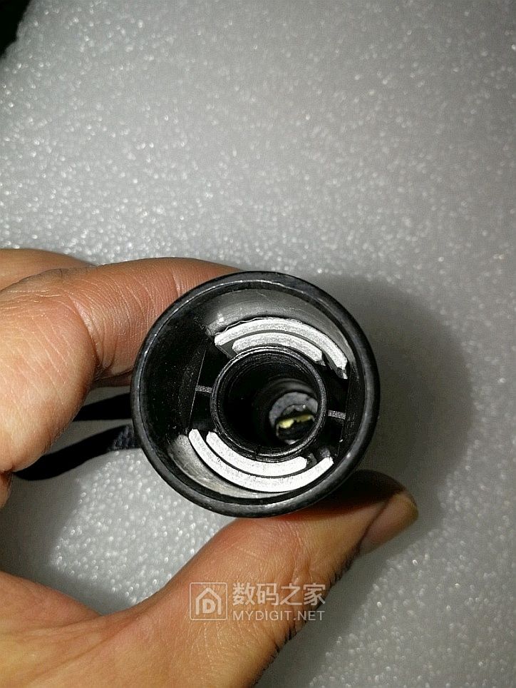 雨伞可以自动修复吗,雨伞可以用自喷漆吗