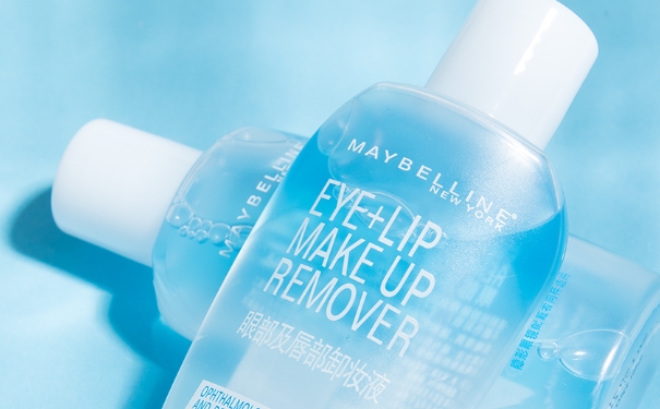 平价好物推荐美宝莲,干皮最好用的粉底液平价美宝莲