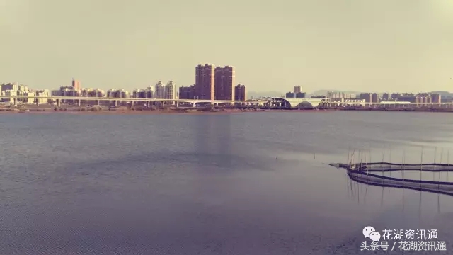 独家私藏花湖风光：醉美花湖的挑战与机遇