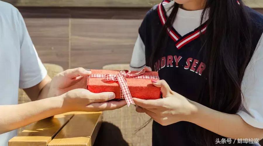 闆跺叧绋庝細璁╀唬璐秷澶卞悧,娴峰浠ｈ喘濡備綍鍏嶄氦鍏崇◣