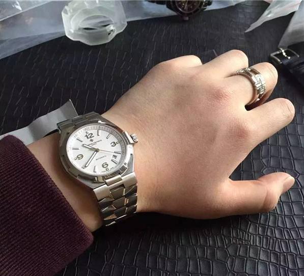 浪琴2022最便宜的手表多少钱,10万元左右最好手表