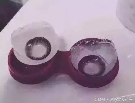 冬天的大风把我的隐形眼镜都快吹出来了