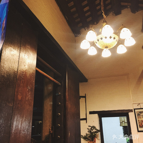 古老青砖大屋下3元蒸品碟仔重现江湖！