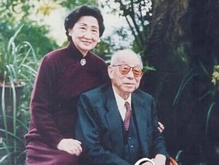 张学良晚年最详细记录,张学良晚年的真实故事