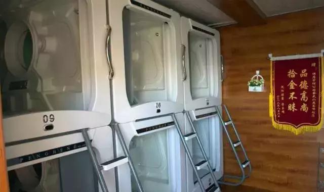 华山住宿山上过夜攻略,华山徒步上山住宿攻略