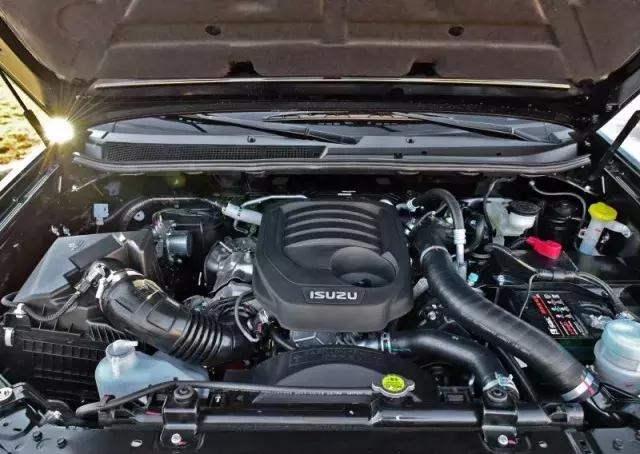 谁说硬派越野没有舒适性,谁说硬派越野suv一定带独立大梁