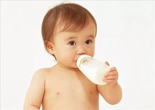 宝宝牙有点歪怎么办,宝宝的牙齿长歪啦怎么办