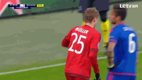 皮耶罗技术,托马斯穆勒皮萨罗