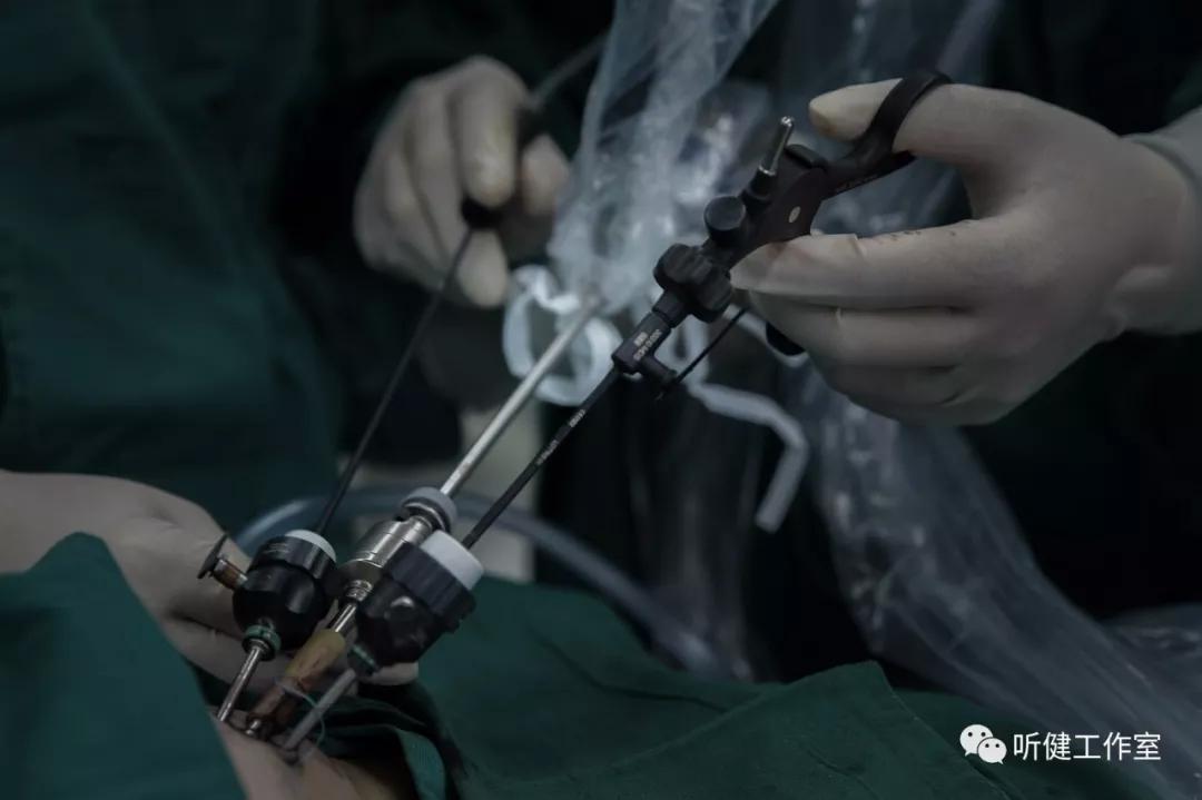 一只受伤的手指头,一只手指创造了奇迹