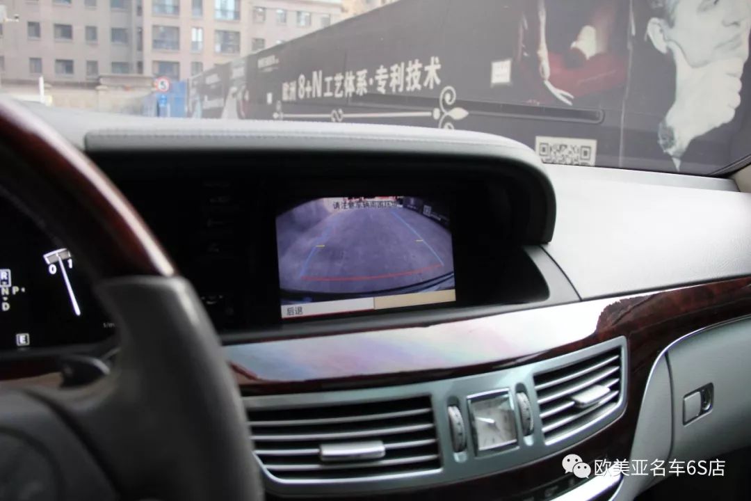 40万奔驰中型轿车哪款最好,45万的奔驰轿车