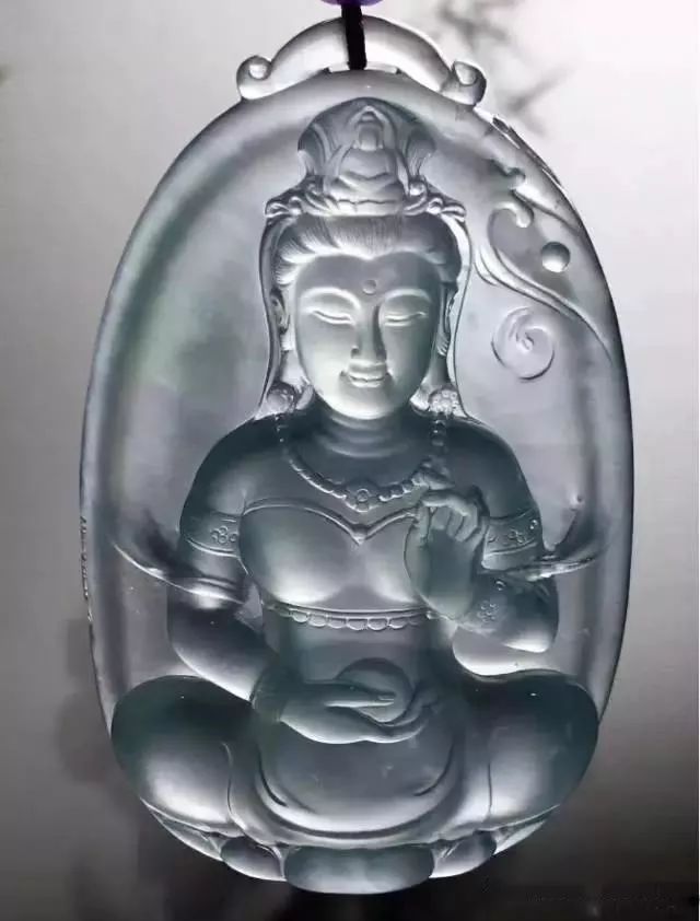 糯种翡翠顶尖叶子,糯种翡翠硬度怎么样啊