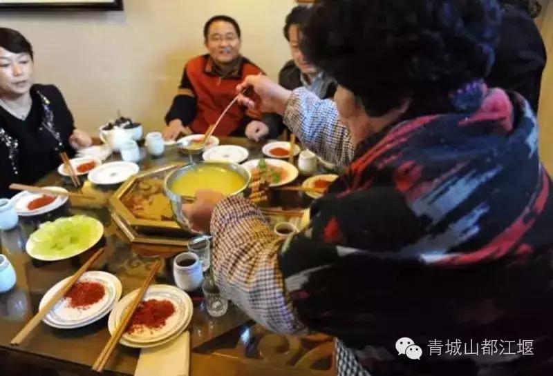 都江堰十大串串,水灵妹带你玩转都江堰