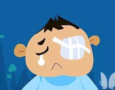 在小小眼球上，三台手术同时进行，不服不行！