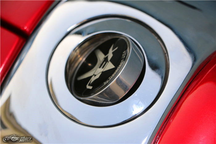 暴龙v1000摩托车,暴龙v-rex摩托音响