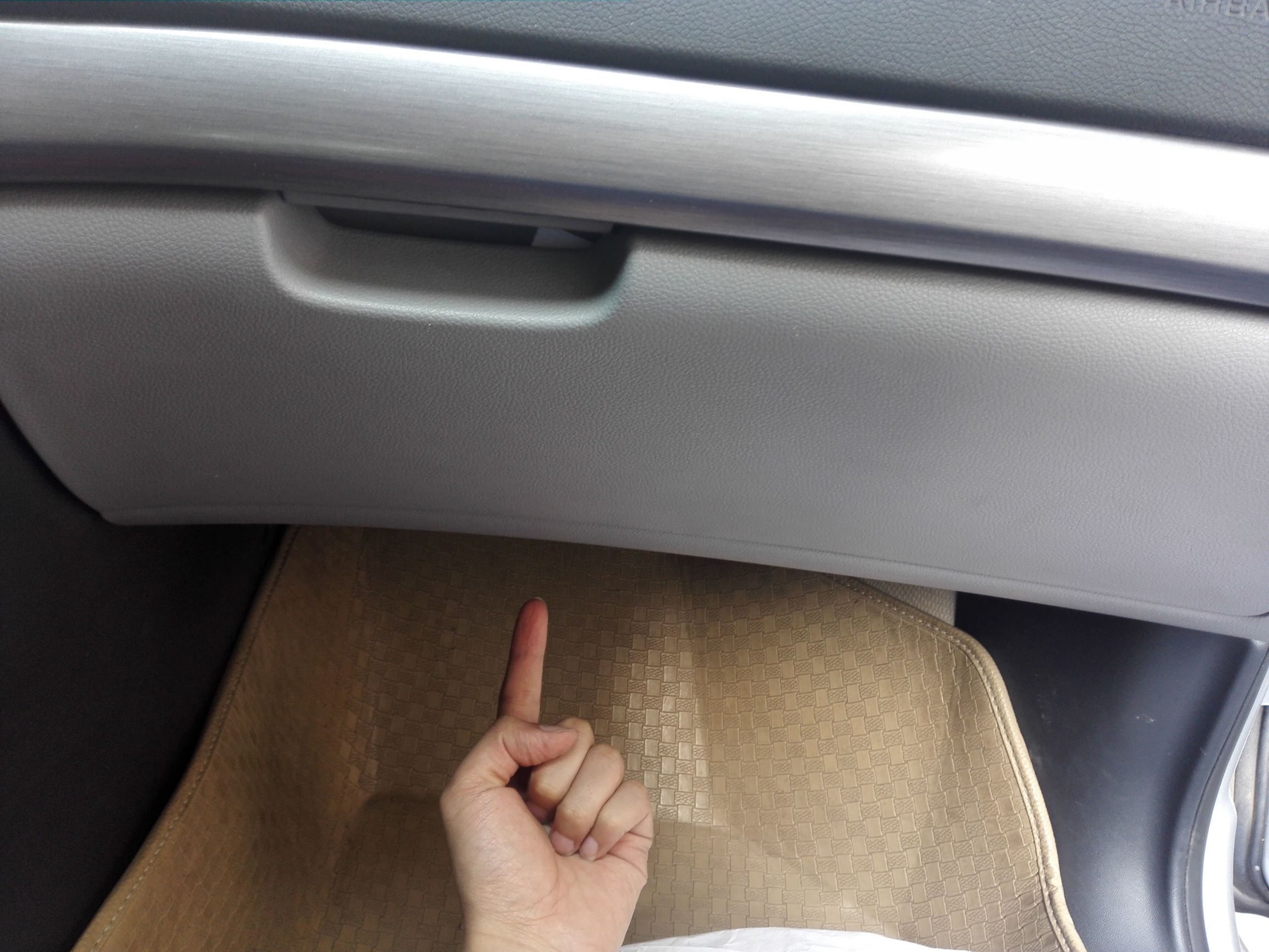 斯柯达1.4t空调滤清器更换,斯柯达速派空调滤清器更换教学