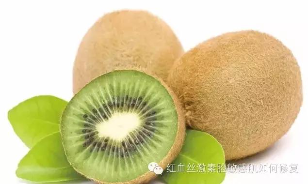 眼睛红有血丝吃什么消炎药,吃什么可以修复红血丝