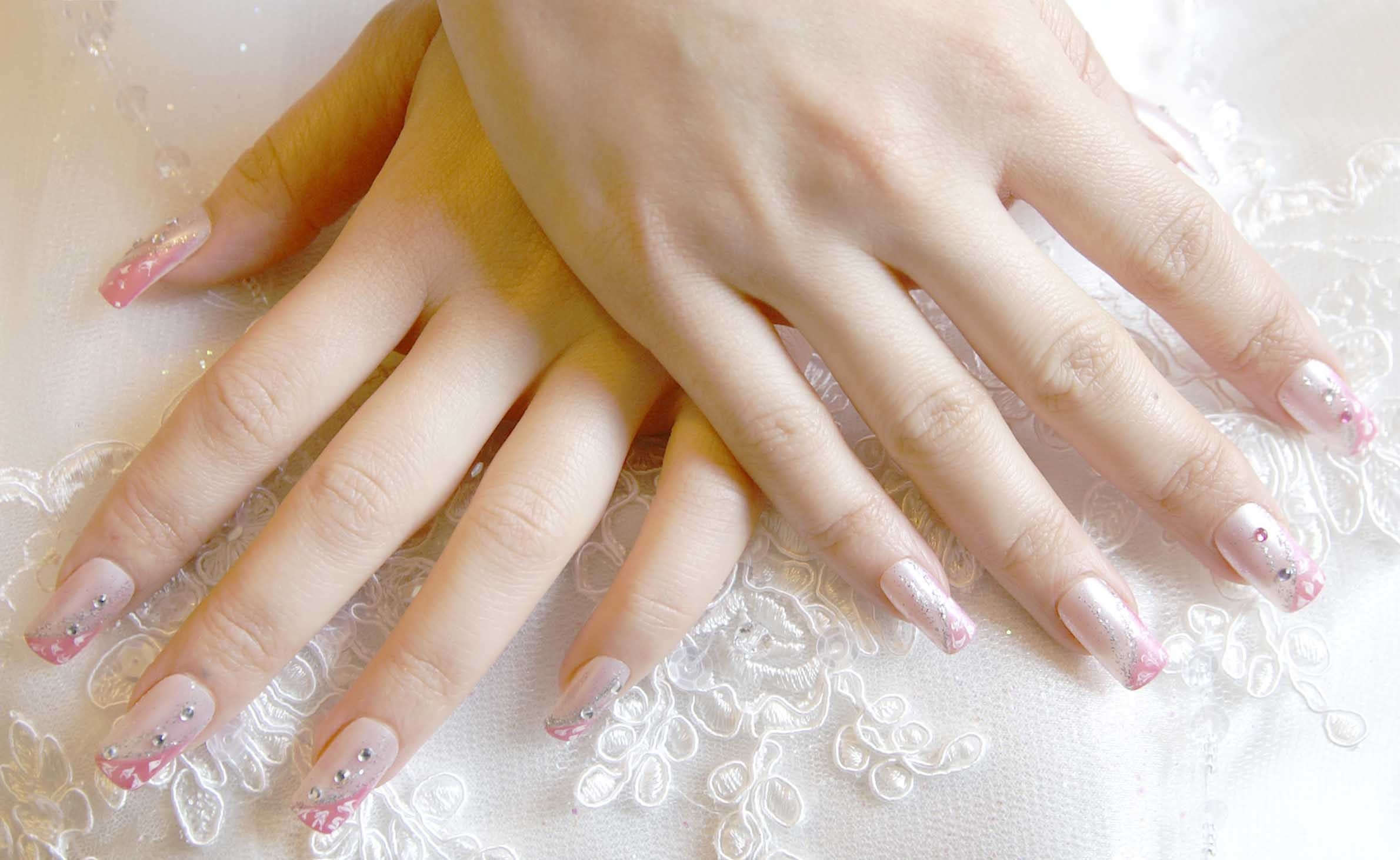 灰指甲引起的真菌中医怎么治,灰指甲克星五种中药配方治真菌