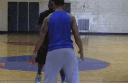 教你行进间实用的突破技术！过人犹如过浩瀚大海！