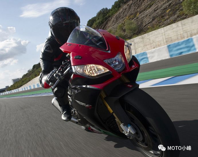 新手摩托车提车要什么装备,摩托车购车流程全攻略