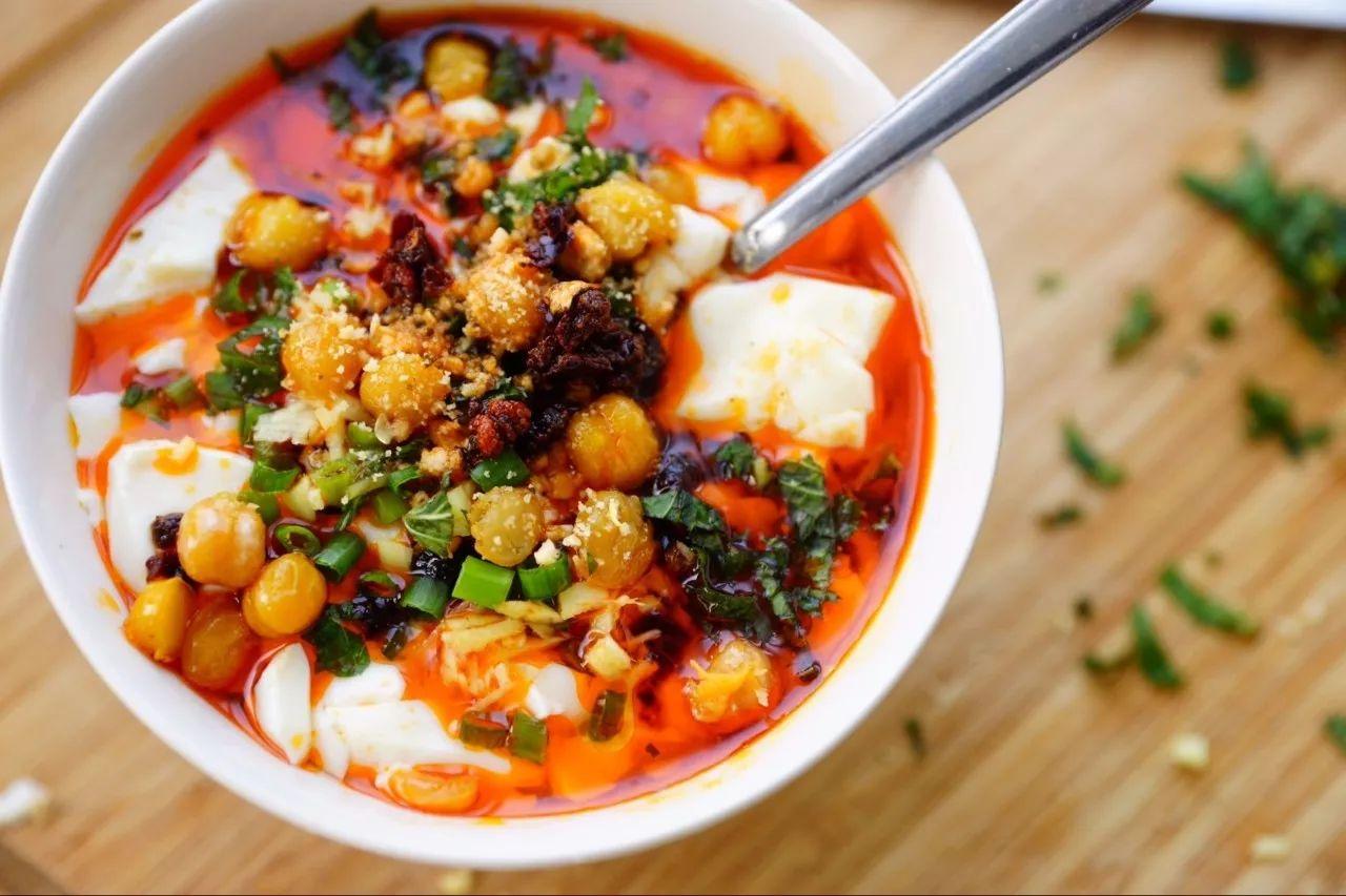 10个你来成都不得不吃的小吃盘点,成都最火爆的小吃成都名吃排行榜