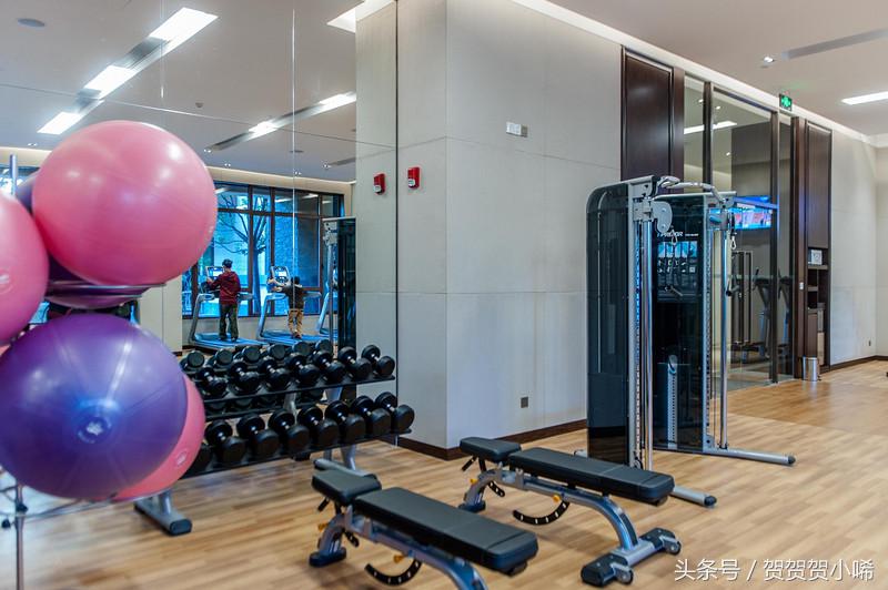 中国第一家度假型希尔顿酒店，1600元的价格到底值不值得去住？