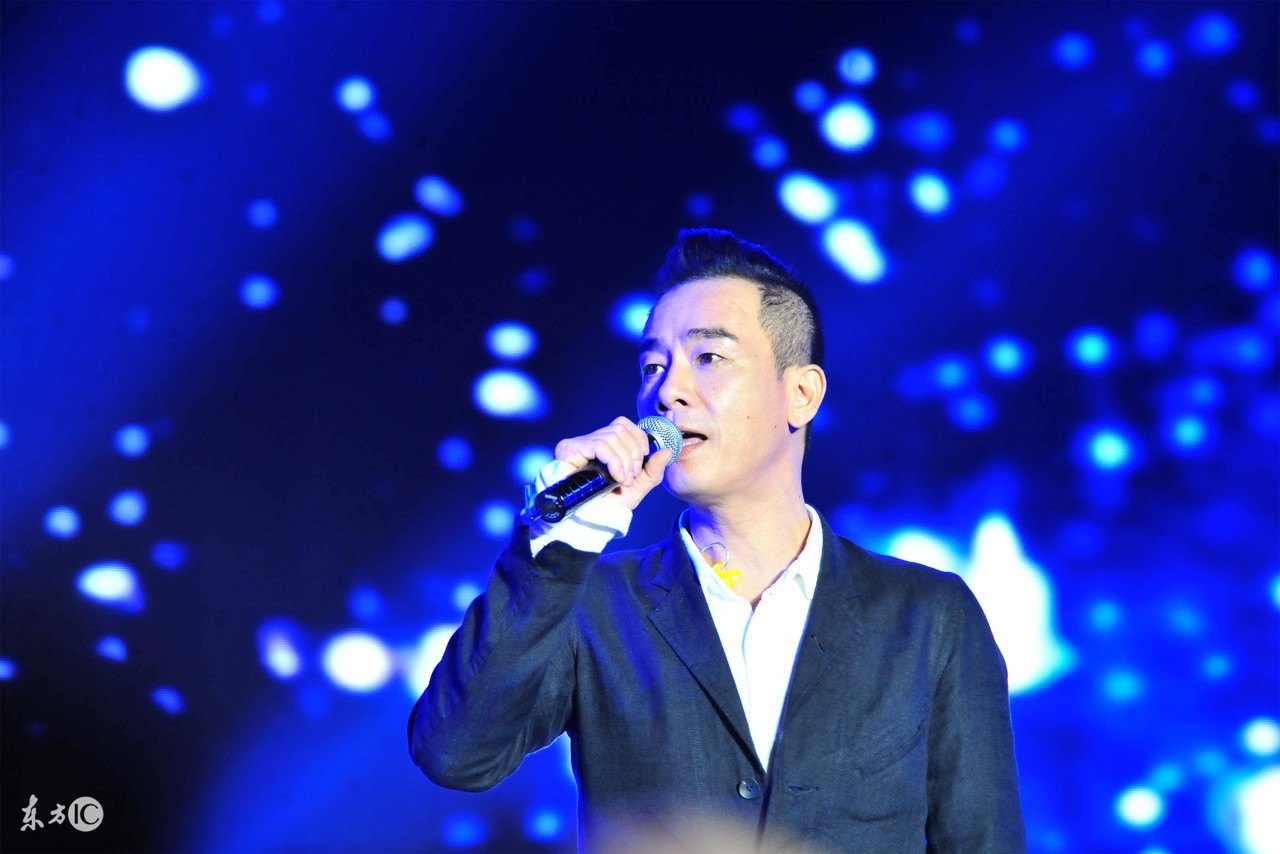 梅艳芳前辈提携后辈是本分片段,张国荣梅艳芳对后辈得提携