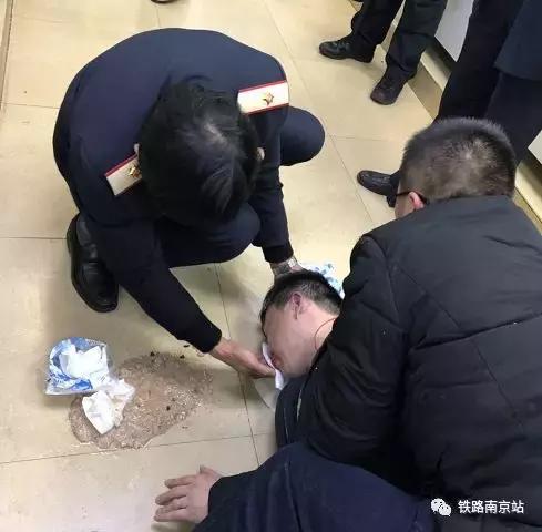 感动铁路人,感动火车站