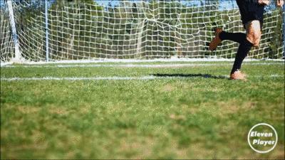 足球过人实用技巧小学生,足球五人制过人小技巧简单