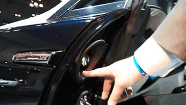 劳斯莱斯超贵100万,劳斯莱斯一把伞值多少钱