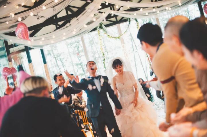 我想说：“这场婚礼，真好呀”，这才是我办过最棒的一场